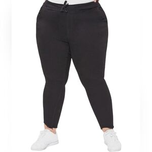 ROYALTY For Me Activewear Unhemmed Jogger Women's. Size XL.  New With Tags.
